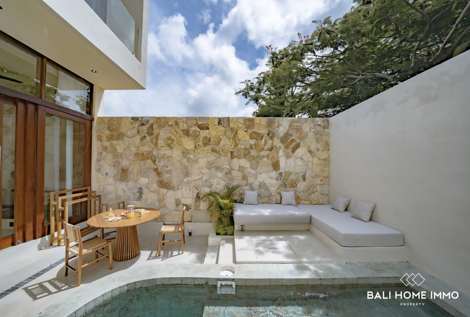 Magnifique villa de 3 chambres à vendre à Uluwatu, près de la plage de Balangan. view 4