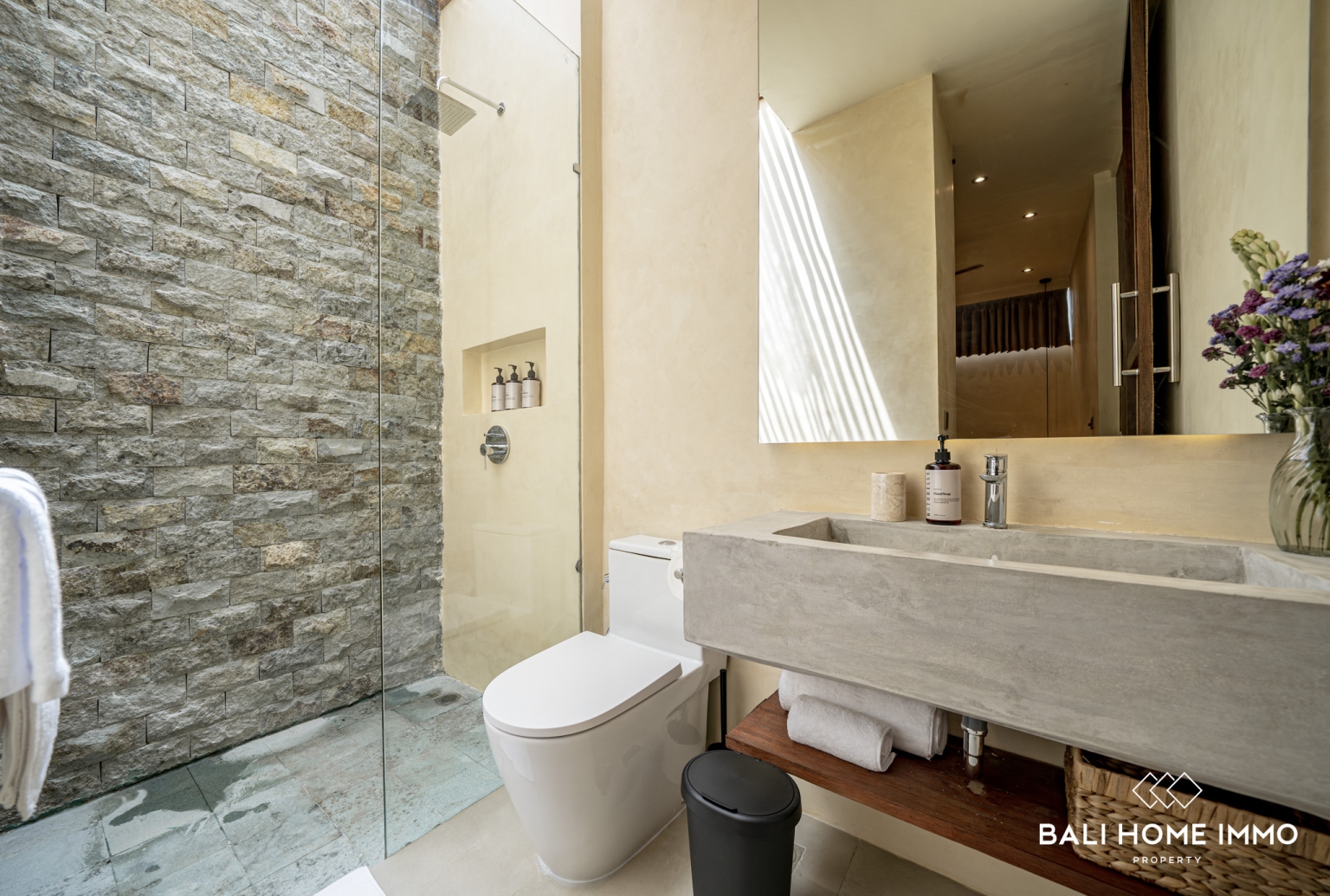 Magnifique villa de 3 chambres à vendre à Uluwatu, près de la plage de Balangan. view 27