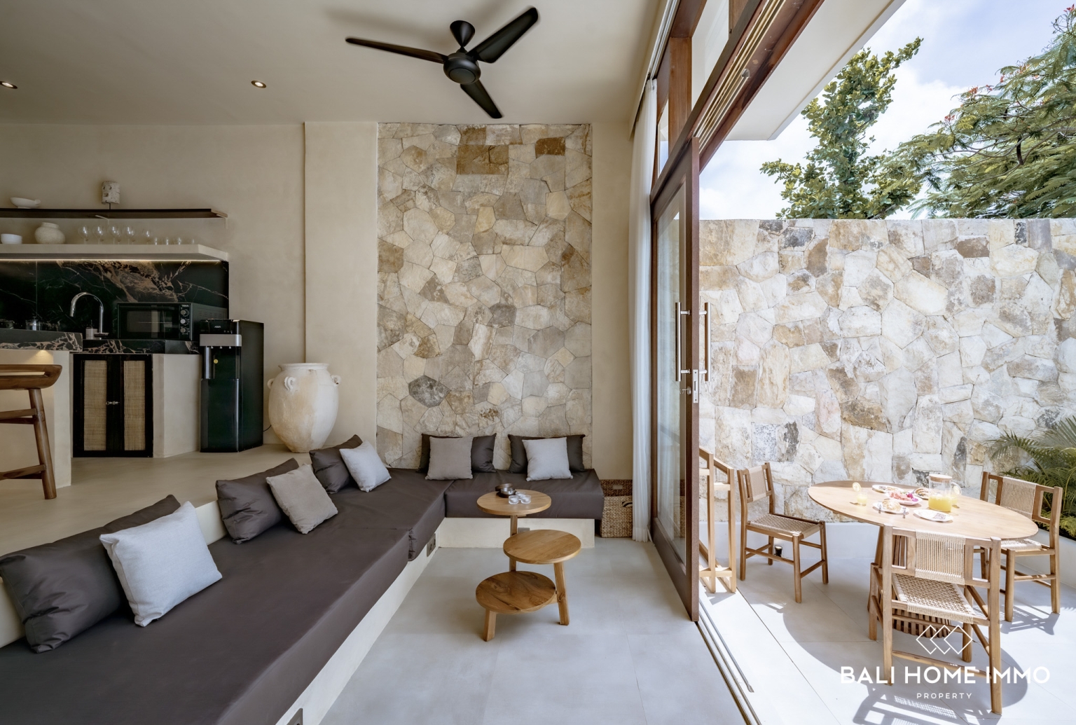 Magnifique villa de 3 chambres à vendre à Uluwatu, près de la plage de Balangan. view 7