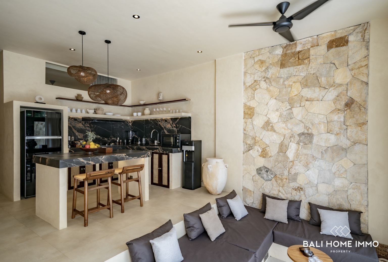 Magnifique villa de 3 chambres à vendre à Uluwatu, près de la plage de Balangan. view 8
