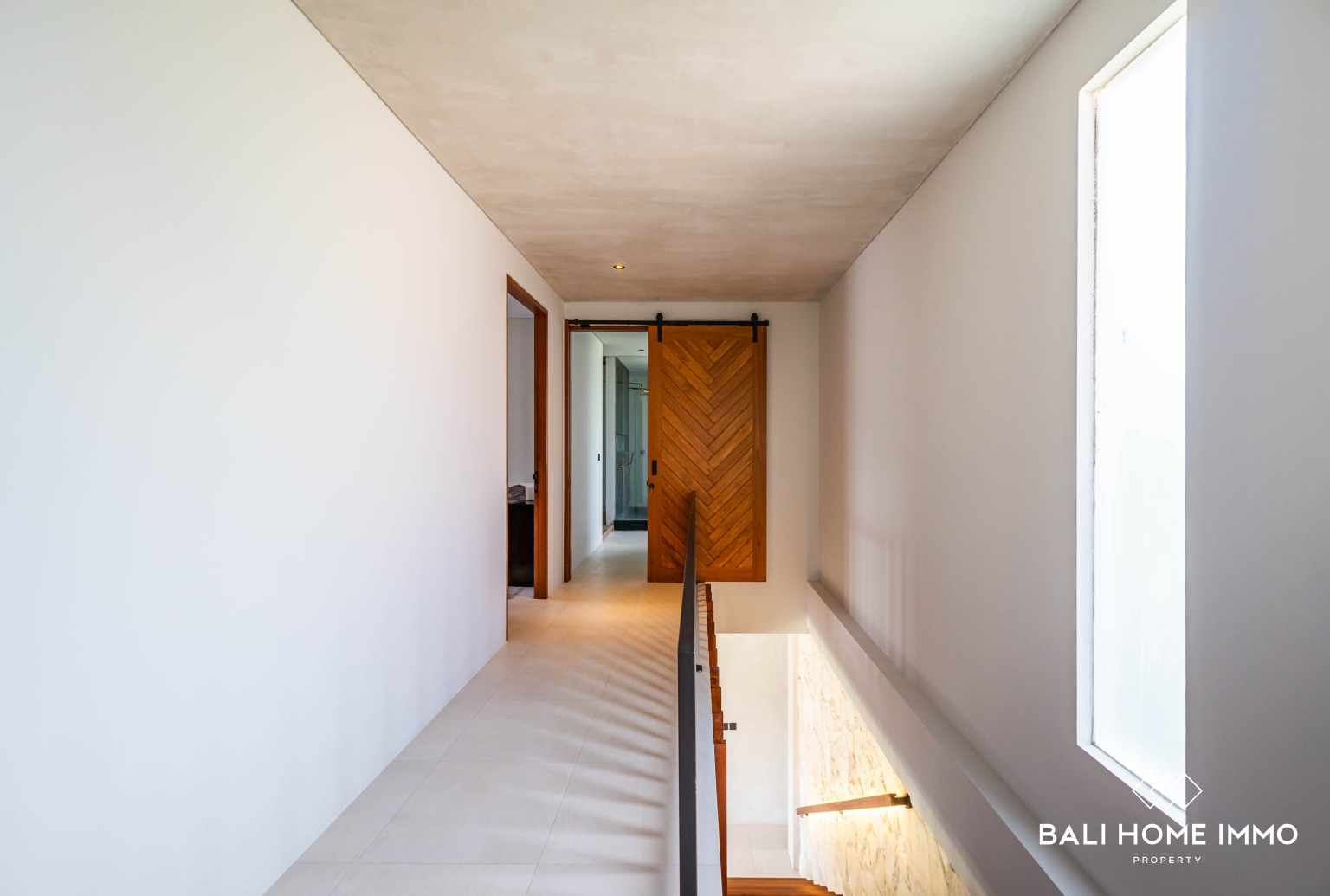 Beautiful 3 bedrooms villa for sale leasehold in Bali Canggu residential side view 13