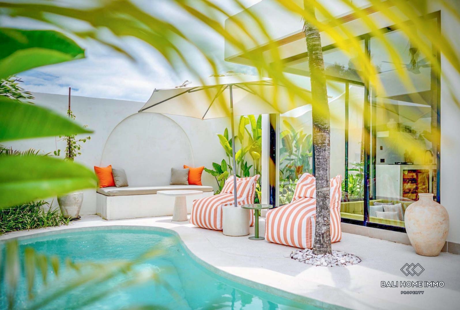 Beautiful 3 Bedrooms villa for sale leasehold in Bali, Pererenan, Tumbak Bayuh view 15