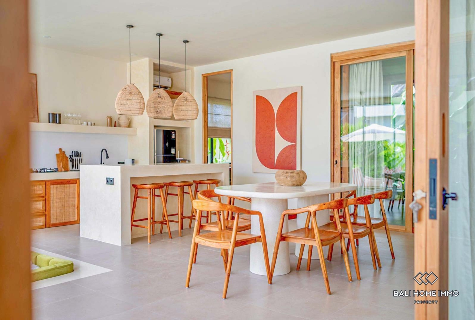 Beautiful 3 Bedrooms villa for sale leasehold in Bali, Pererenan, Tumbak Bayuh view 4