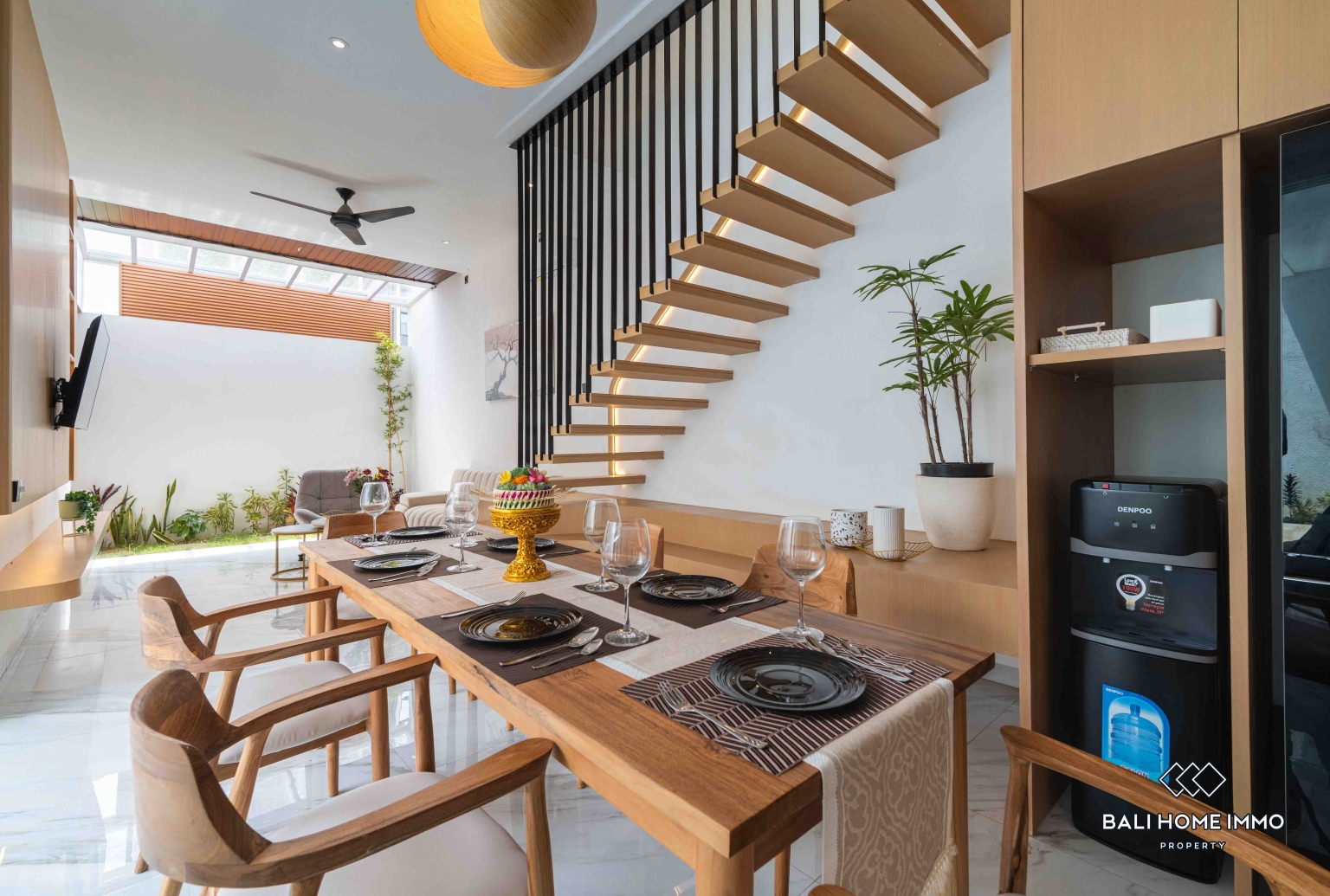 BEAUTIFUL 3 BEDROOMS VILLA FOR SALE & RENT IN BALI - JIMBARAN view 7