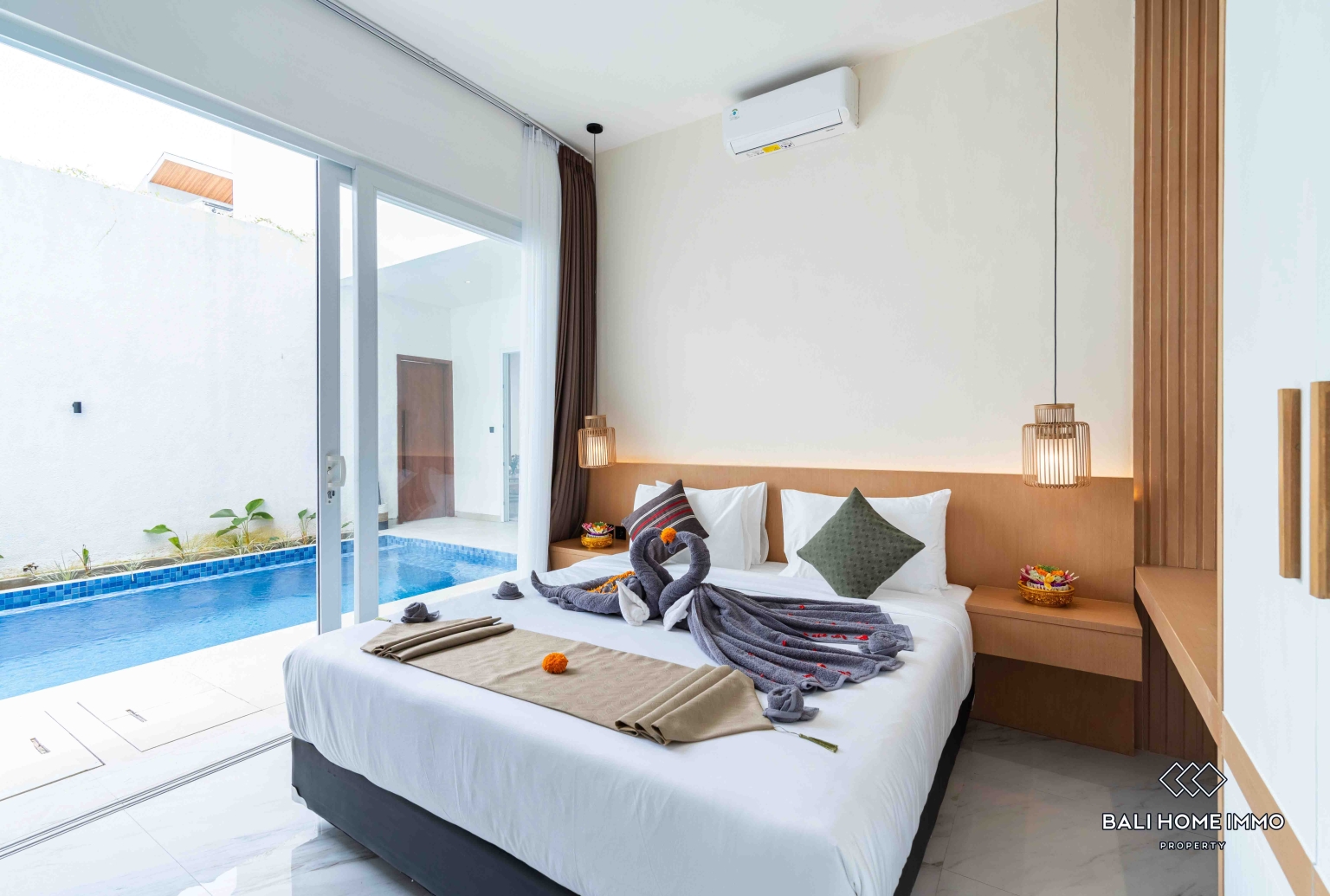 BEAUTIFUL 3 BEDROOMS VILLA FOR SALE & RENT IN BALI - JIMBARAN view 15