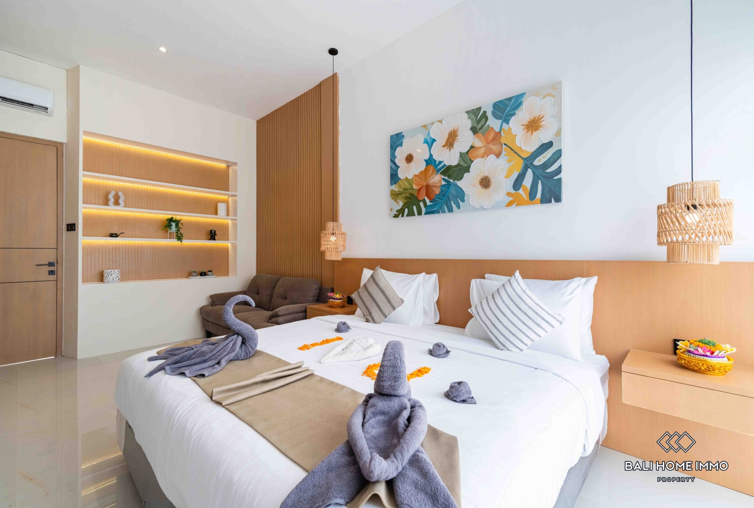BEAUTIFUL 3 BEDROOMS VILLA FOR SALE & RENT IN BALI - JIMBARAN view 12