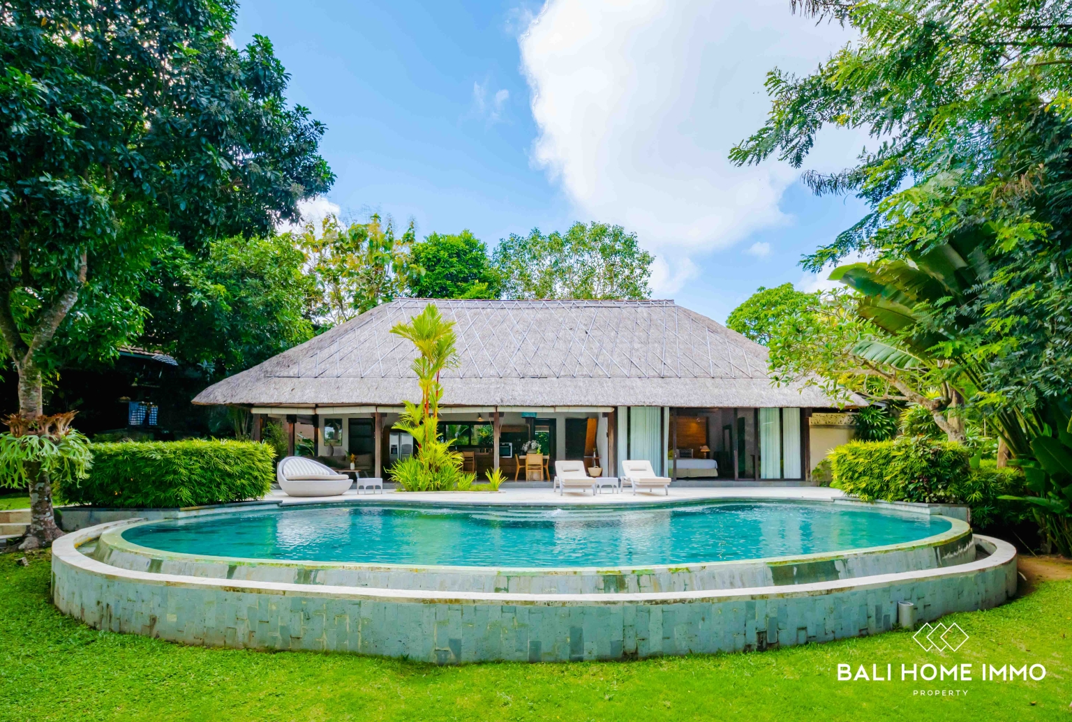 BEAUTIFUL 3 BEDROOMS VILLA FOR YEARLY & MONTHLY RENTAL IN UNGASAN view 2