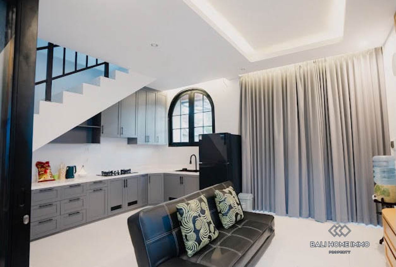 BEAUTIFUL 3 BEDROOMS VILLA FOR YEARLY and MONTHLY  RENTAL IN BALI NORTH NUSA DUA view 5