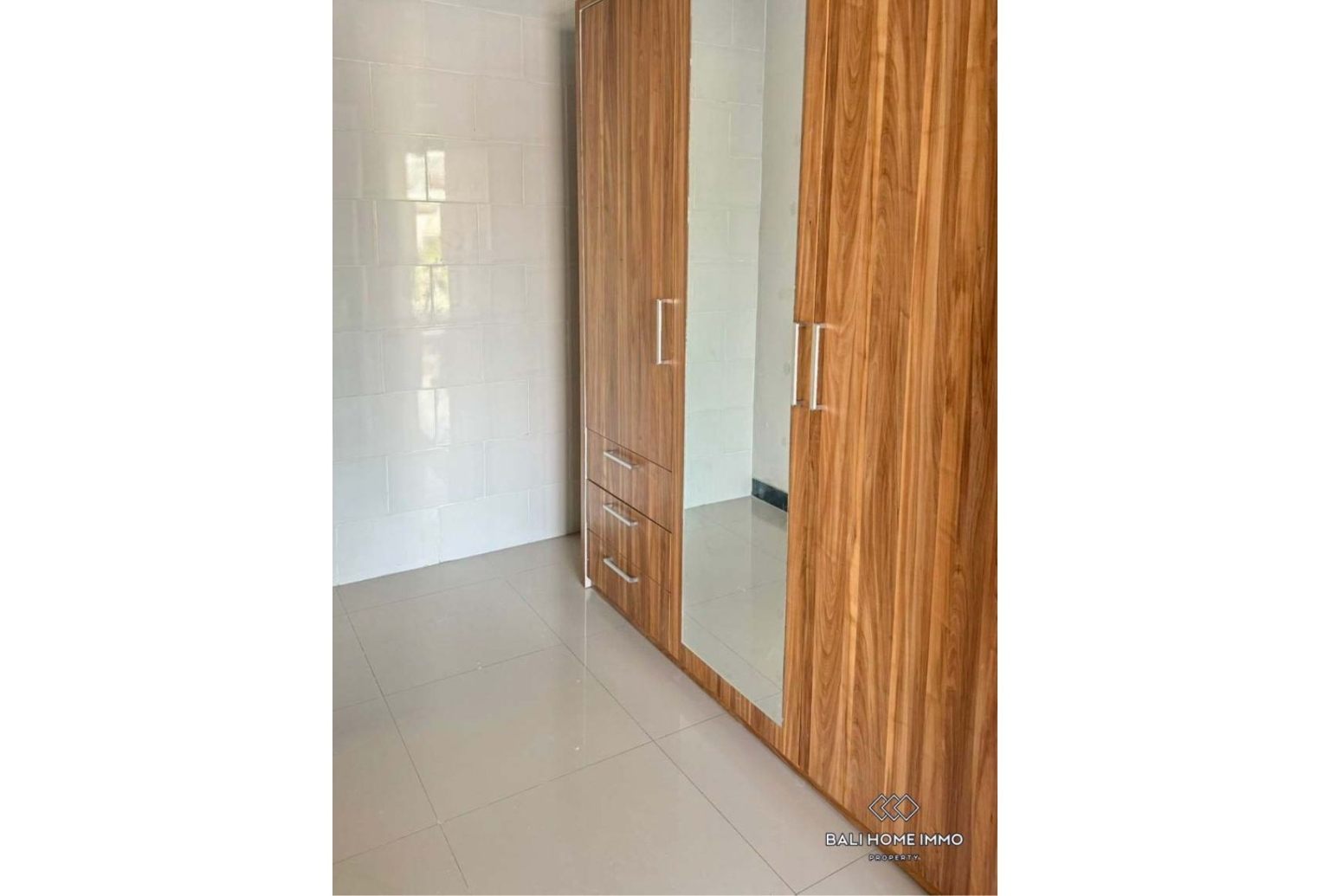 Beautiful 3 bedrooms villa for Yearly rental in Bali - Pererenan view 12