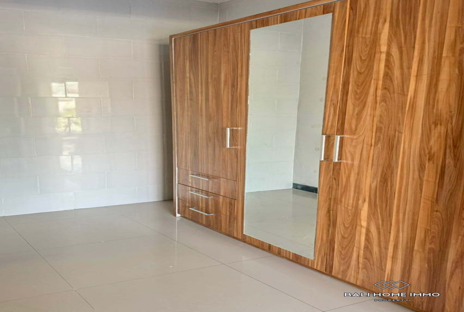 Beautiful 3 bedrooms villa for Yearly rental in Bali - Pererenan view 14