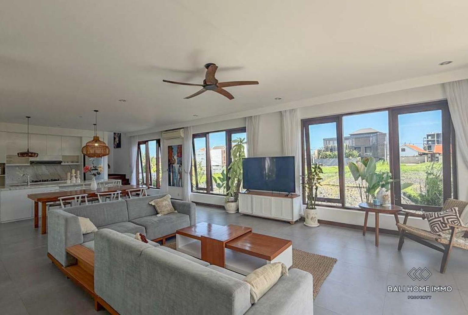Beautiful 3 Bedrooms villa plus rooftop for yearly rental in Bali near cemagi beach view 2