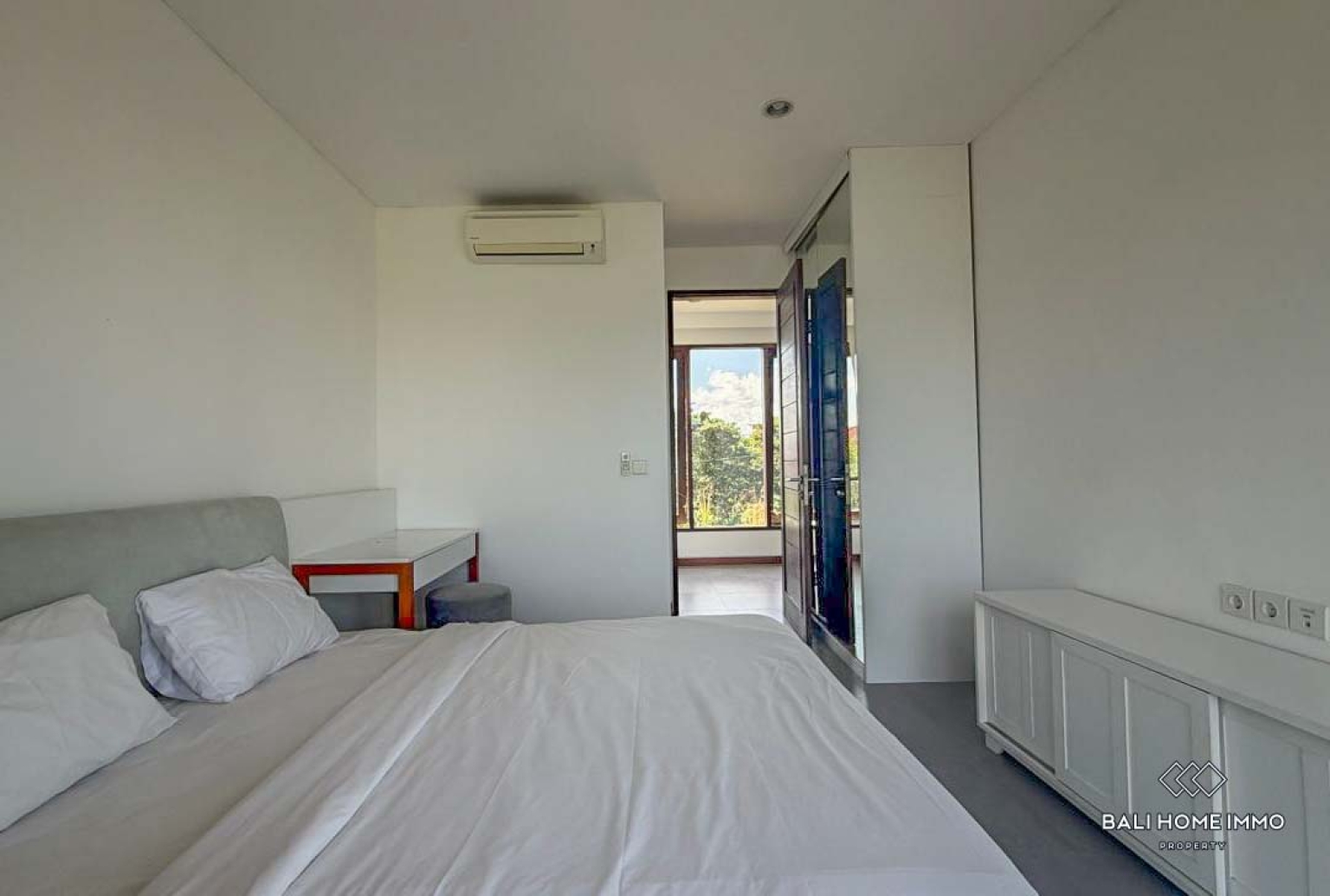 Beautiful 3 Bedrooms villa plus rooftop for yearly rental in Bali near cemagi beach view 18