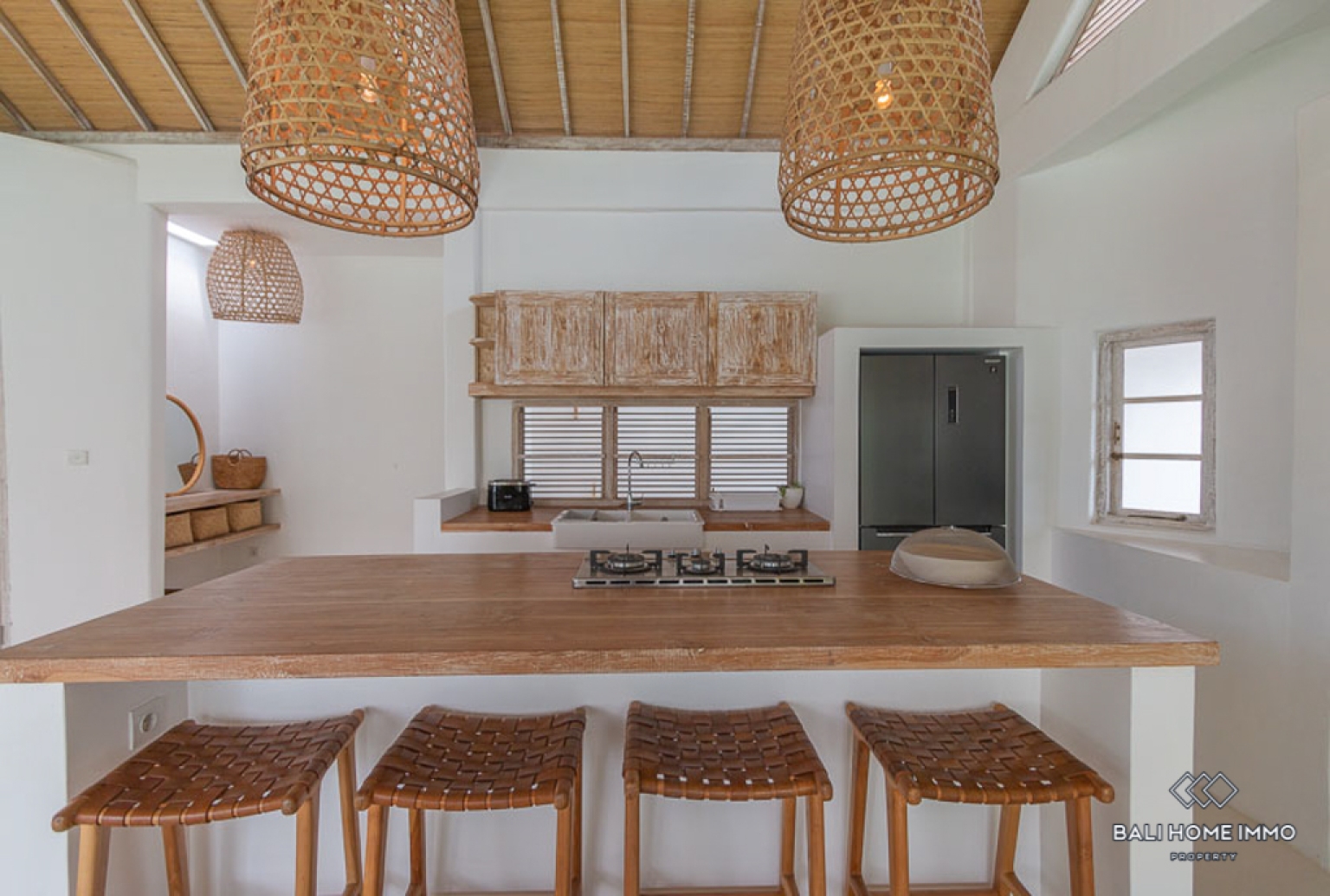 Villa Indah 4 Kamar Disewakan di Bali Umalas view 8