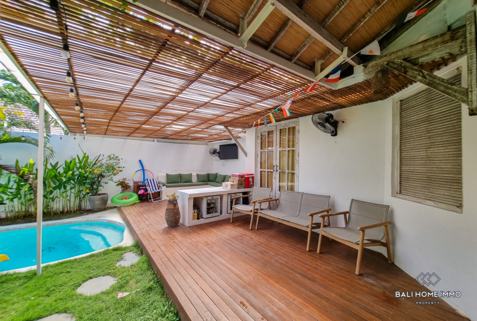 Villa Indah 4 Kamar Disewakan di Bali Umalas view 2
