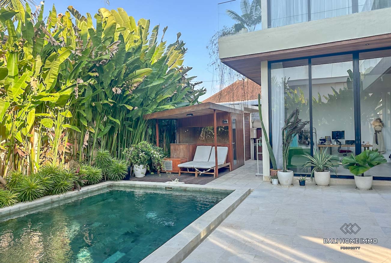 Beautiful 4 Bedrooms villa for sale and long term rental in Bali Cepaka view 15