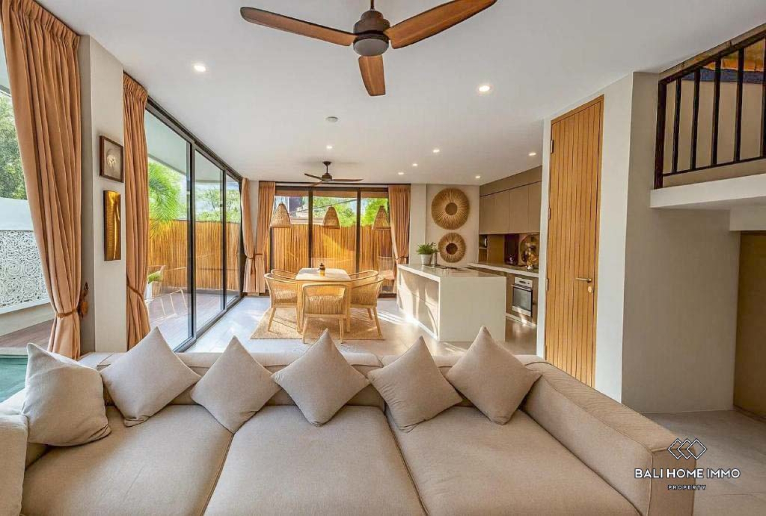 Beautiful 4 Bedrooms villa inside a villa complex in Bali, Canggu, Batu Bolong view 3