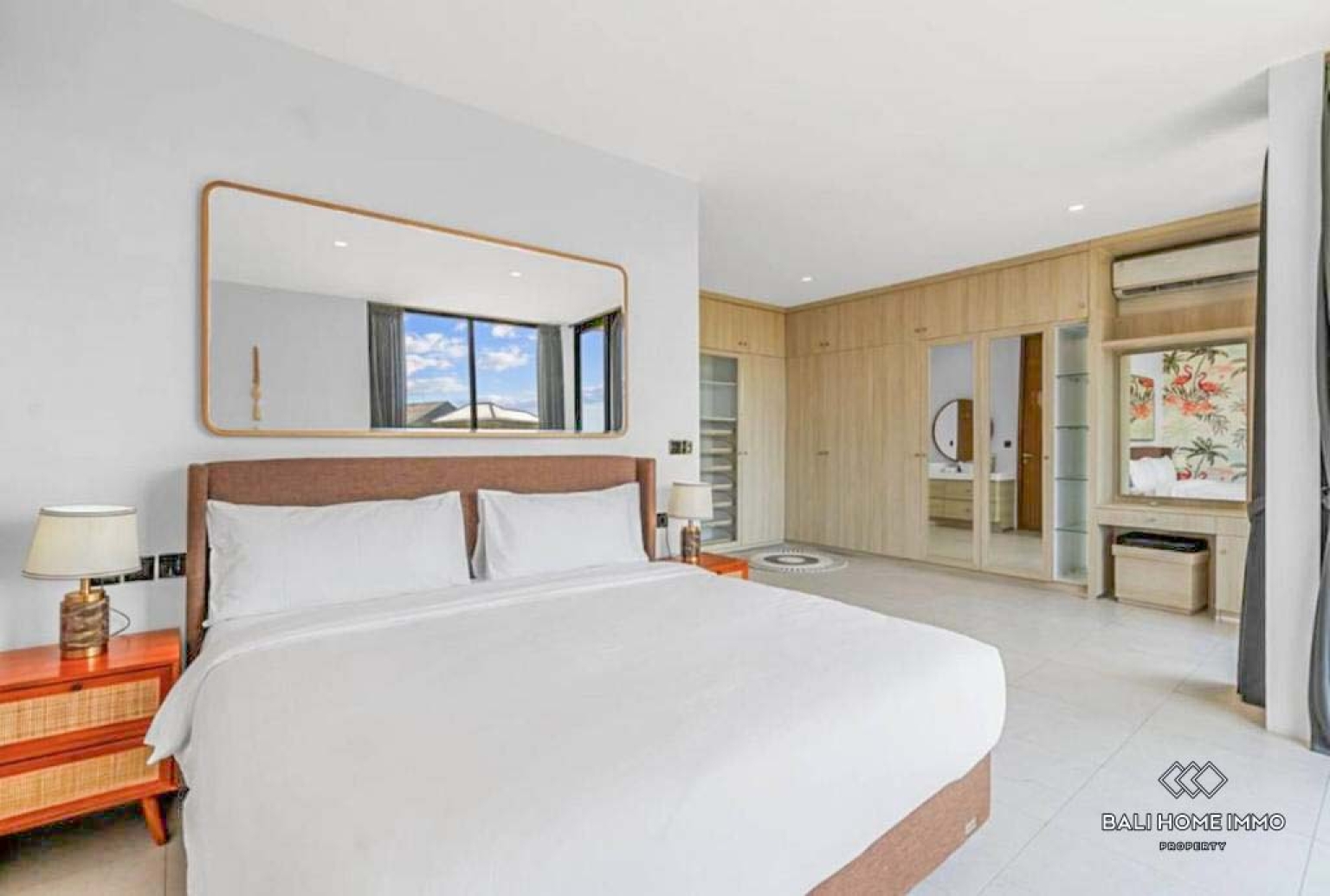 Beautiful 4 Bedrooms villa inside a villa complex in Bali, Canggu, Batu Bolong view 6