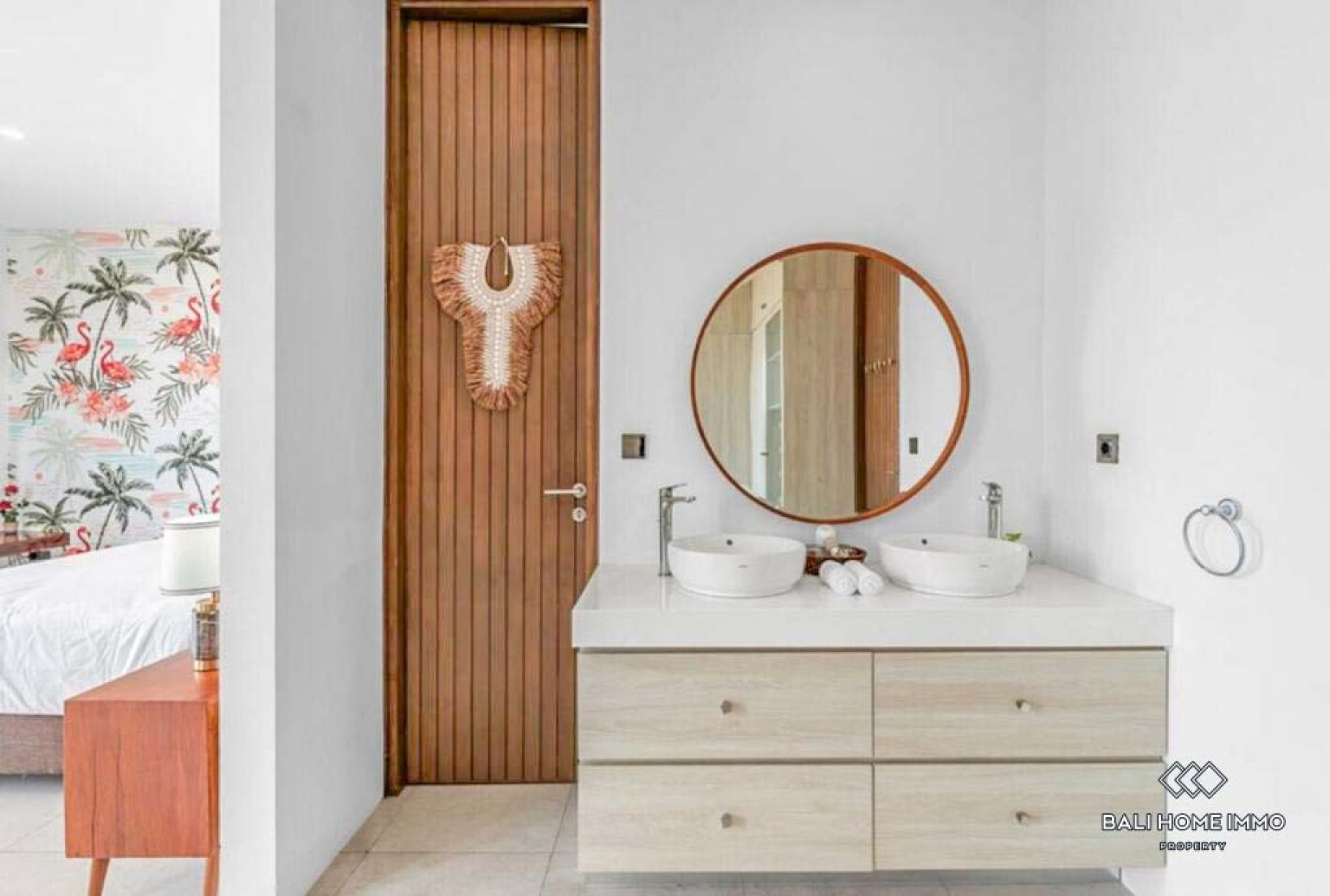 Beautiful 4 Bedrooms villa inside a villa complex in Bali, Canggu, Batu Bolong view 10
