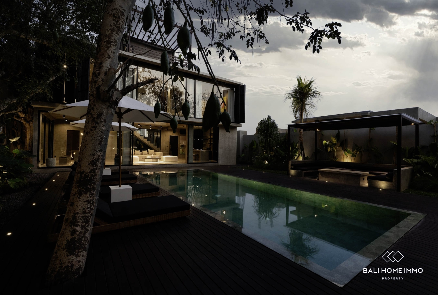 BEAUTIFUL 5 BEDROOMS VILLA FOR YEARLY & MONTHLY RENTAL IN ULUWATU - NYANG NYANG view 25