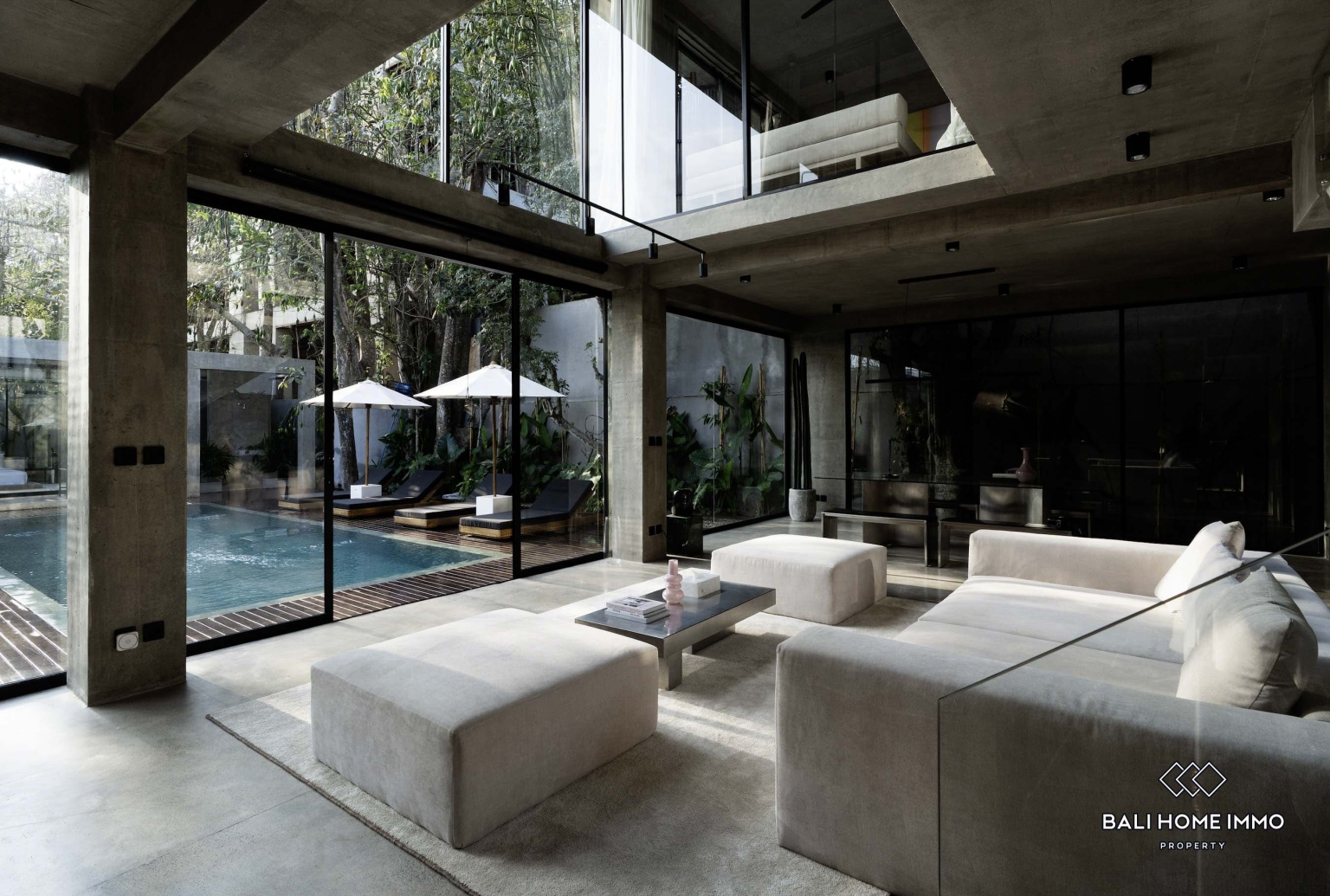 BEAUTIFUL 5 BEDROOMS VILLA FOR YEARLY & MONTHLY RENTAL IN ULUWATU - NYANG NYANG view 7