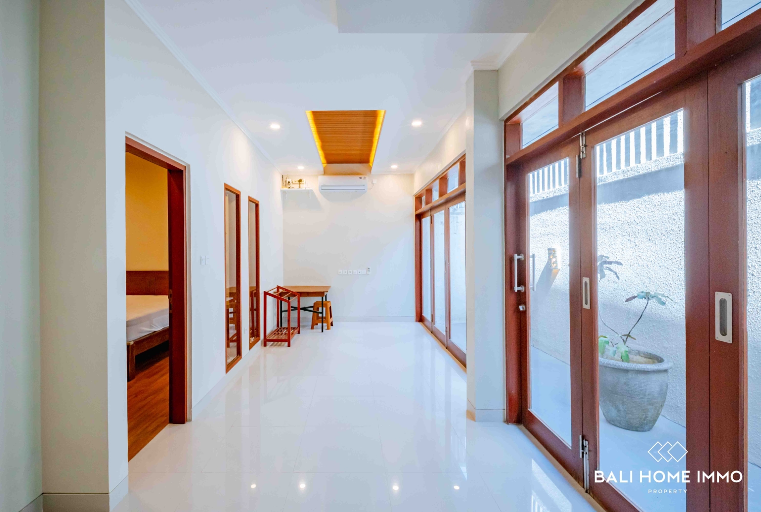 BEAUTIFUL 7 BEDROOM FAMILY VILLA FOR SALE FREEHOLD NEAR KARMA BEACH view 19