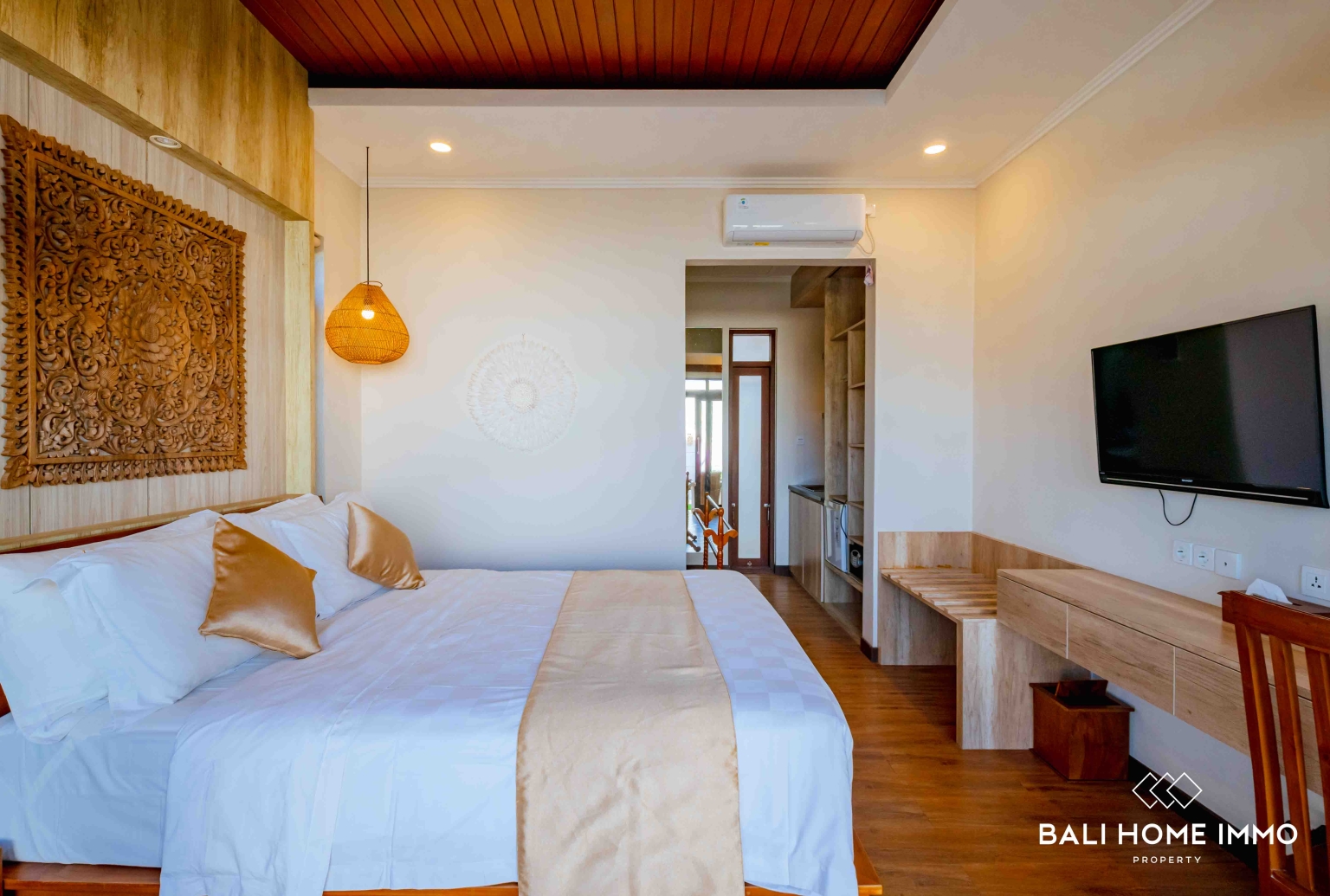 BEAUTIFUL 7 BEDROOM FAMILY VILLA FOR SALE FREEHOLD NEAR KARMA BEACH view 14