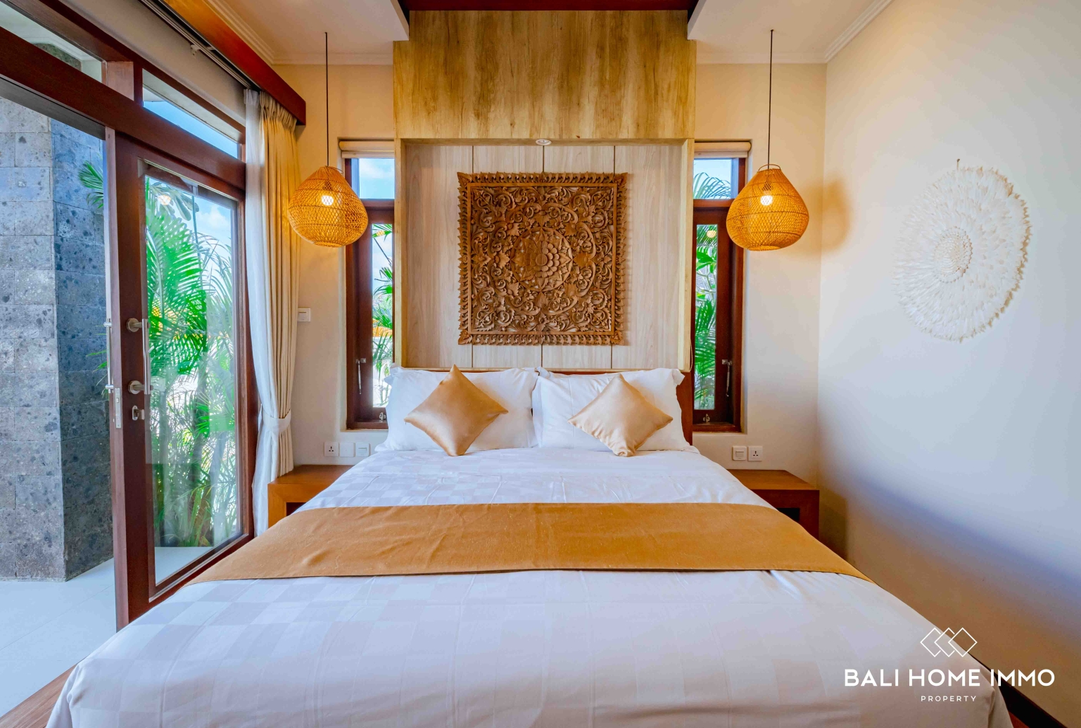 BEAUTIFUL 7 BEDROOM FAMILY VILLA FOR SALE FREEHOLD NEAR KARMA BEACH view 12