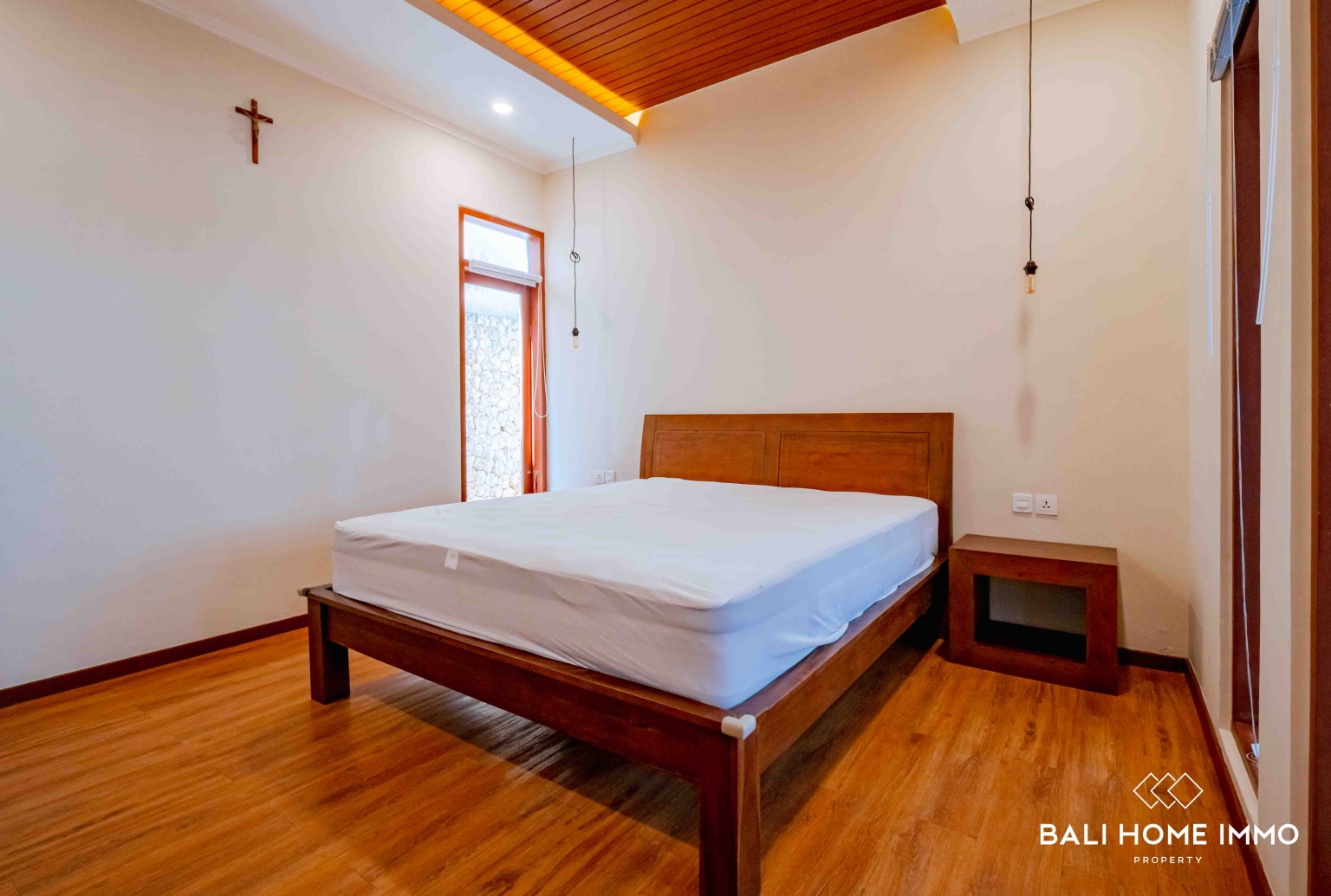 BEAUTIFUL 7 BEDROOM FAMILY VILLA FOR SALE FREEHOLD NEAR KARMA BEACH view 16