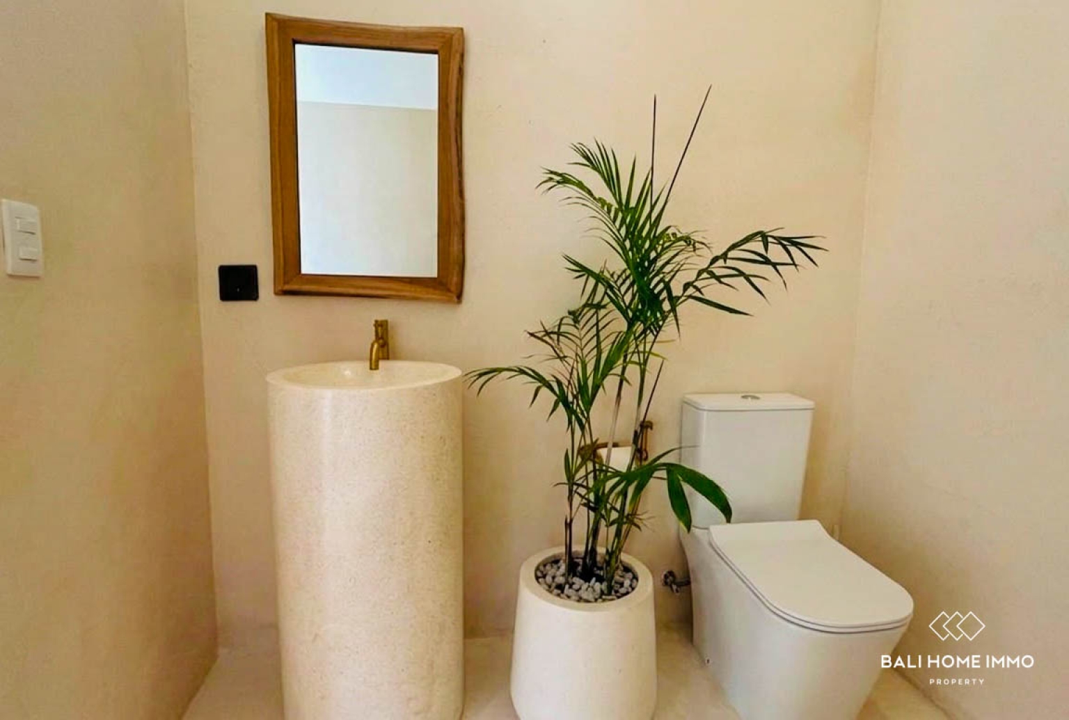 Beautiful Modern 3 bedroom Villa for sale and rent in Kaba Kaba view 13