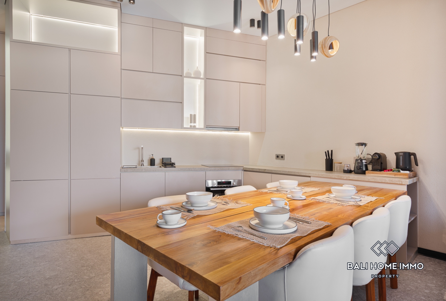 Beautiful Ocean View 3 Bedroom Villa for Sale Leasehold in Balangan view 6