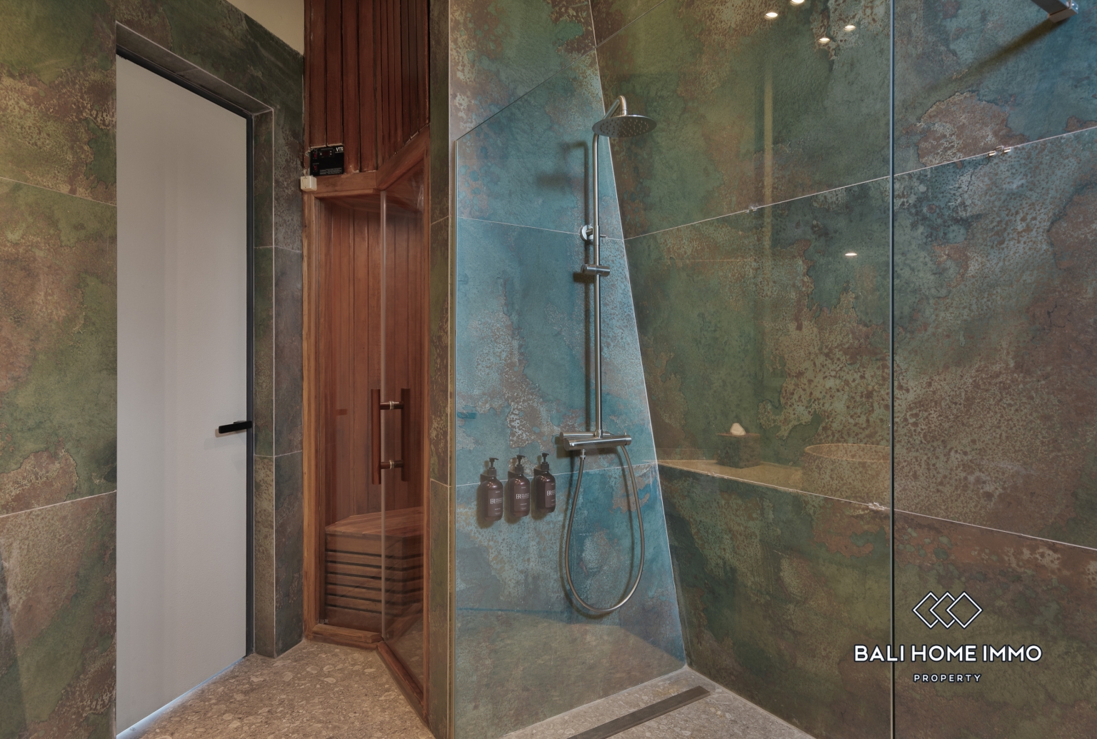 Beautiful Ocean View 3 Bedroom Villa for Sale Leasehold in Balangan view 21