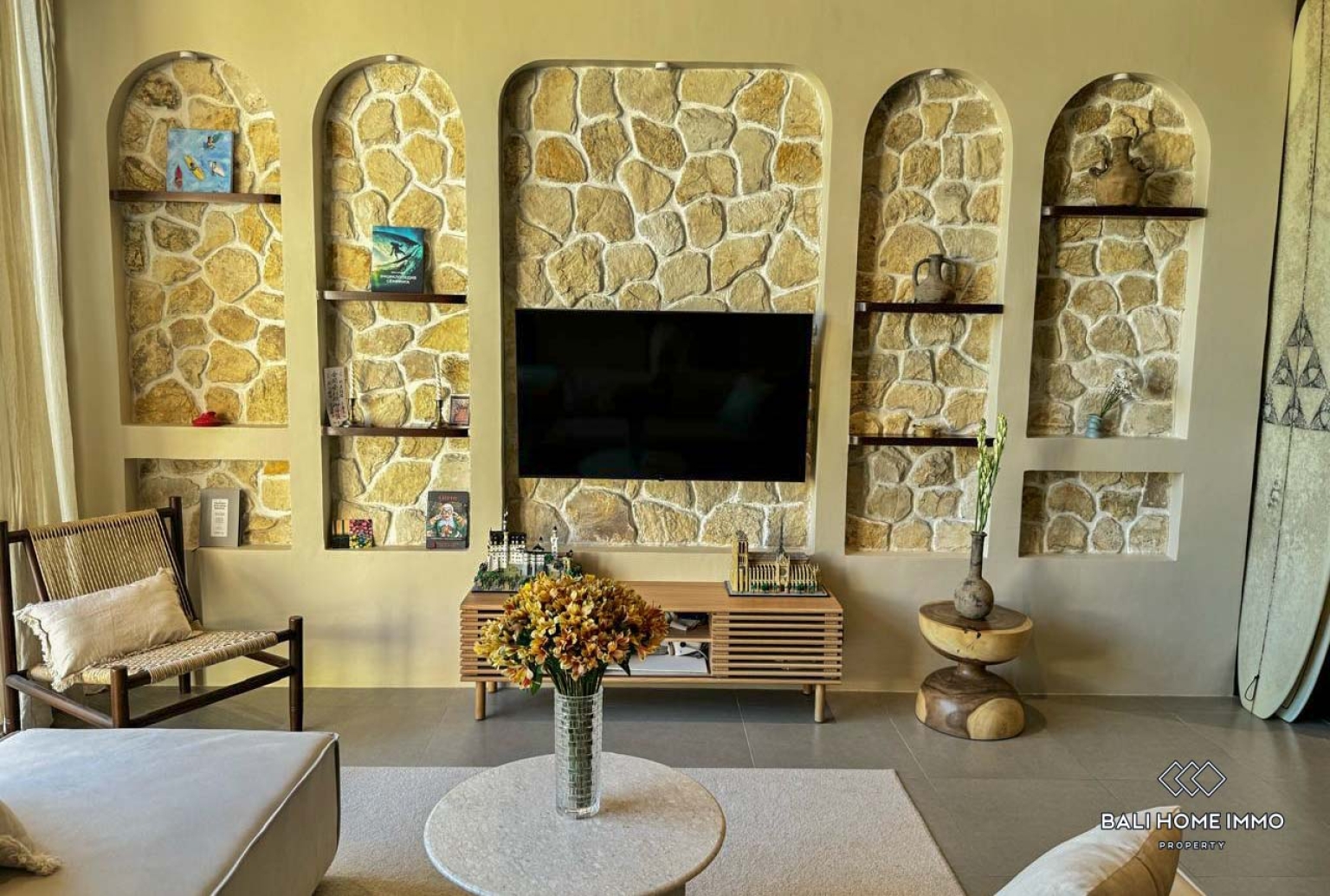 Beautifully Designed 2-Bedroom Holiday Villa for sale leasehold in Bali Pererenan view 5