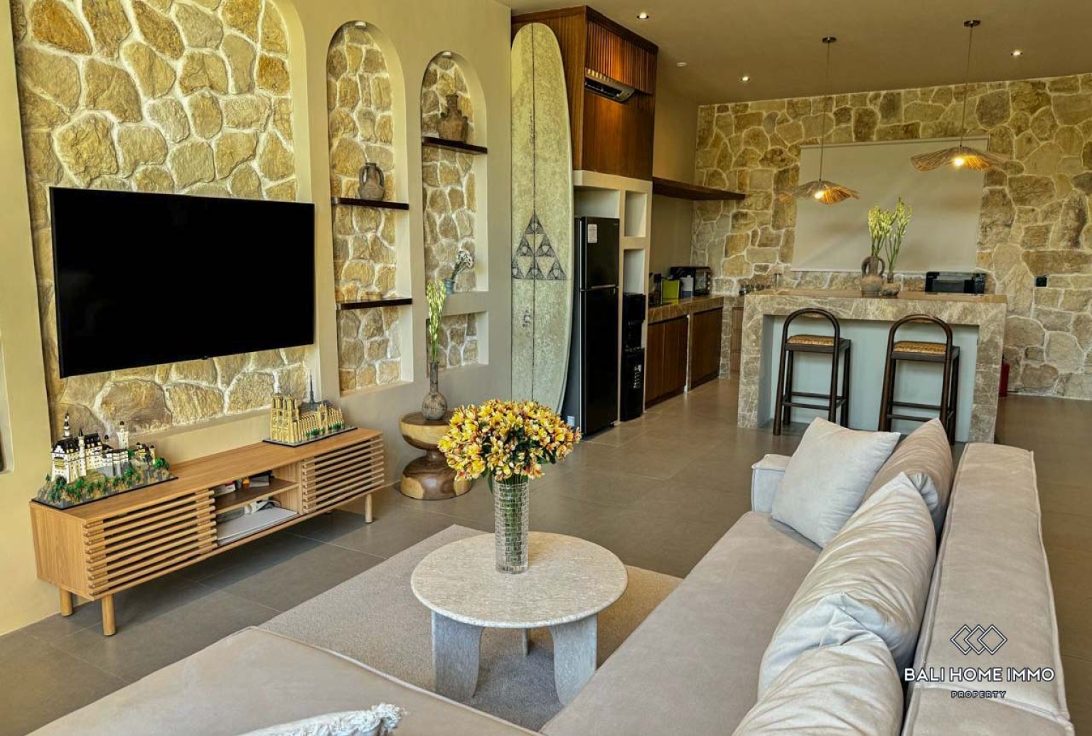 Beautifully Designed 2-Bedroom Holiday Villa for sale leasehold in Bali Pererenan view 4