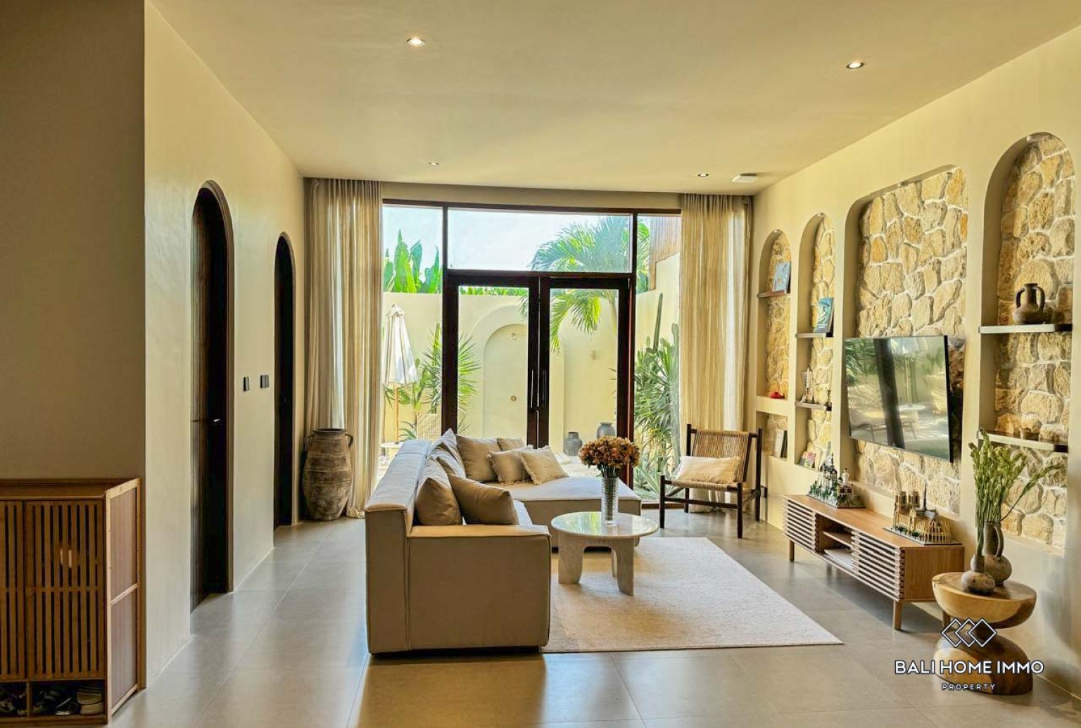 Beautifully Designed 2-Bedroom Holiday Villa for sale leasehold in Bali Pererenan view 2