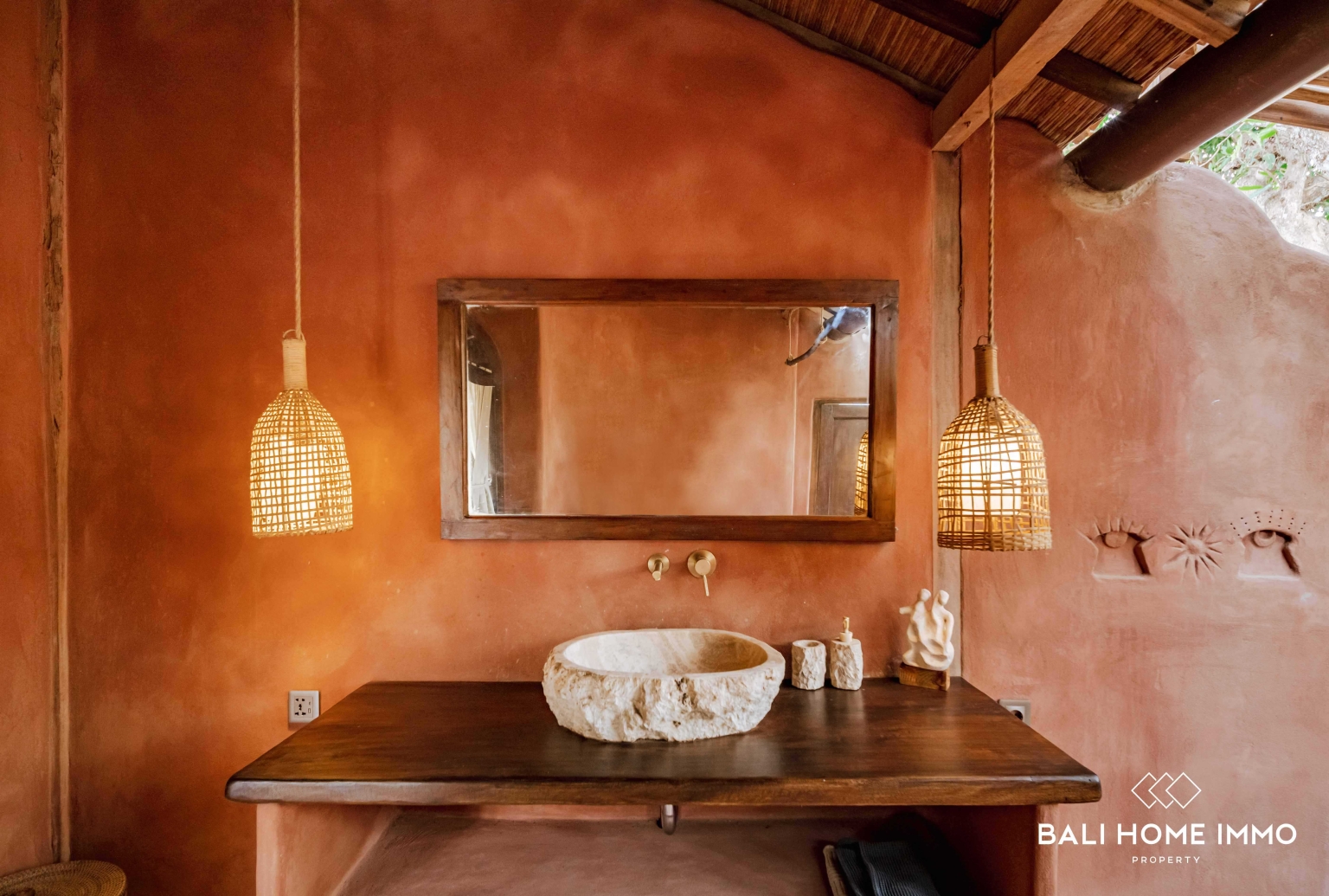 BOHEMIAN 2 BEDROOM VILLA FOR SALE LEASEHOLD & RENTAL IN BINGIN view 21