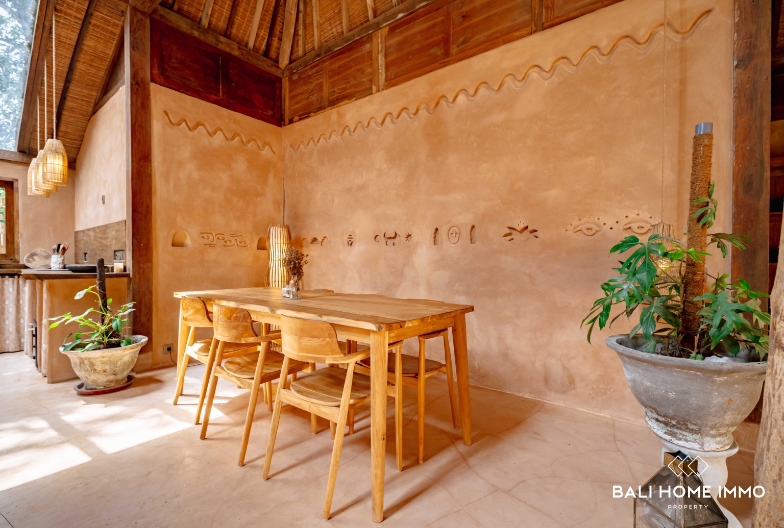 BOHEMIAN 2 BEDROOM VILLA FOR SALE LEASEHOLD & RENTAL IN BINGIN view 7