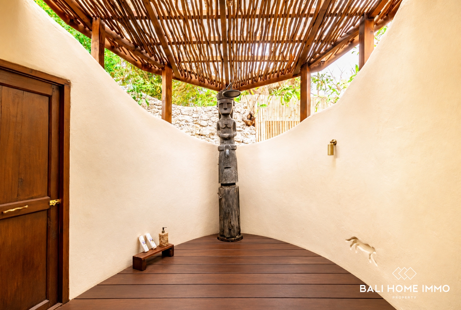 BOHEMIAN 2 BEDROOM VILLA FOR SALE LEASEHOLD & RENTAL IN BINGIN view 26