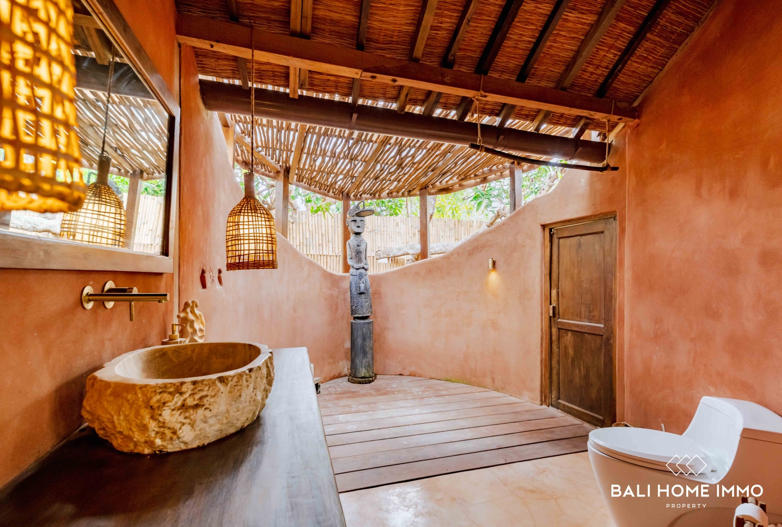 BOHEMIAN 2 BEDROOM VILLA FOR SALE LEASEHOLD & RENTAL IN BINGIN view 22