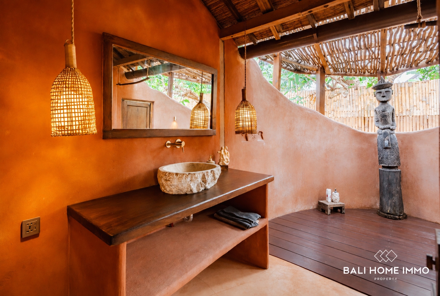 BOHEMIAN 2 BEDROOM VILLA FOR SALE LEASEHOLD & RENTAL IN BINGIN view 23