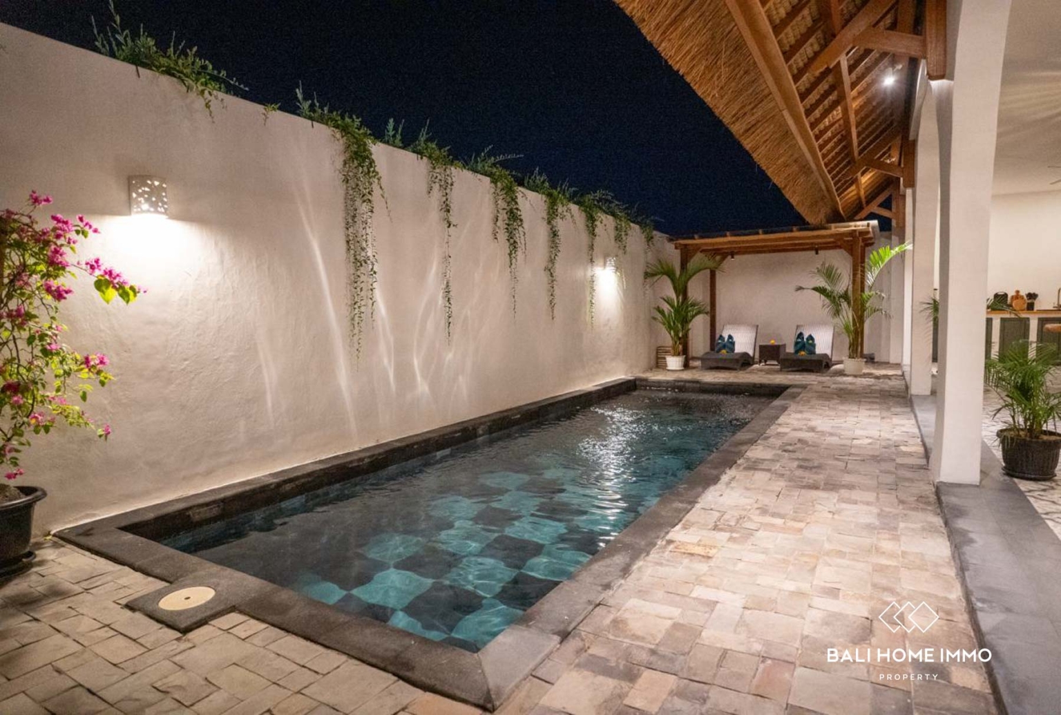 Bohemian Style 2 Bedroom Villa for Sale and Rental in Seminyak Bali view 21