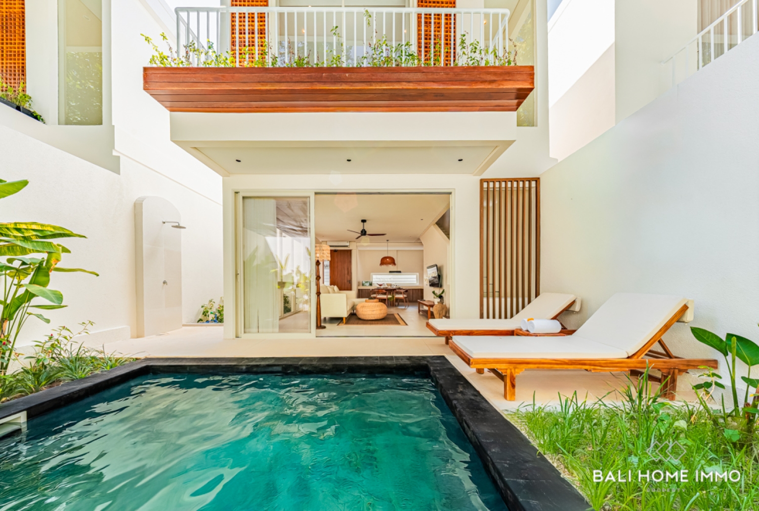 BRAND NEW 1 BEDROOM MODERN VILLA FOR SALE IN BINGIN view 2