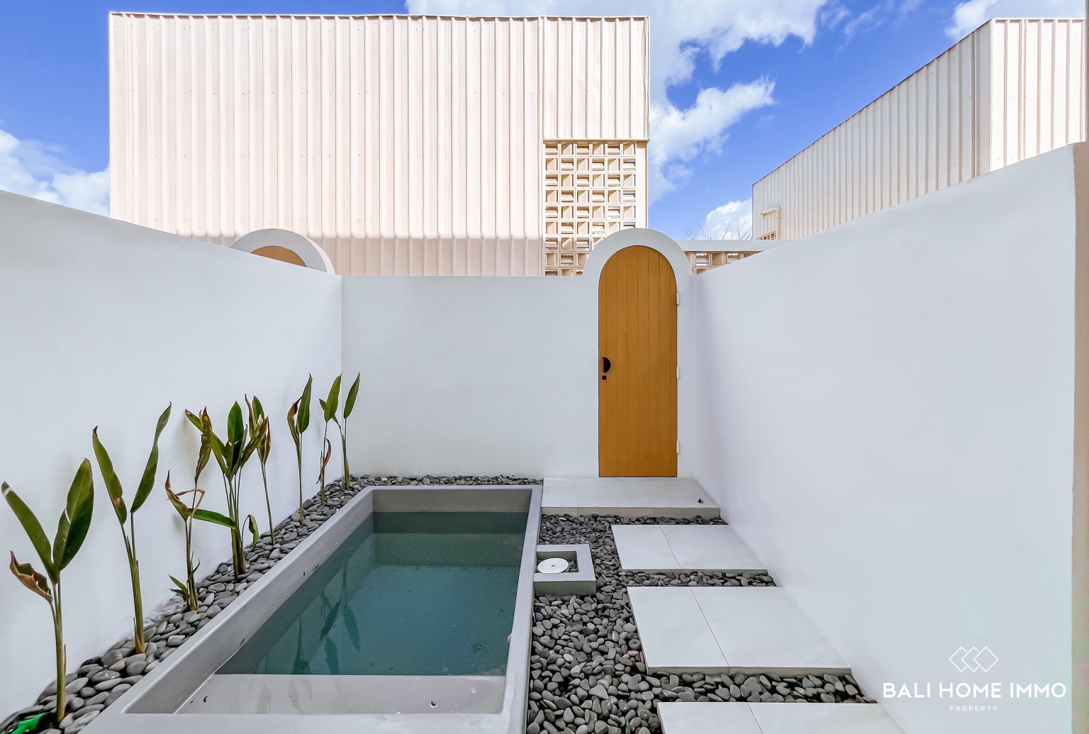 BRAND NEW 1 BEDROOM VILLA FOR MONTHLY & YEARLY RENTAL IN ULUWATU - NYANG NYANG view 3