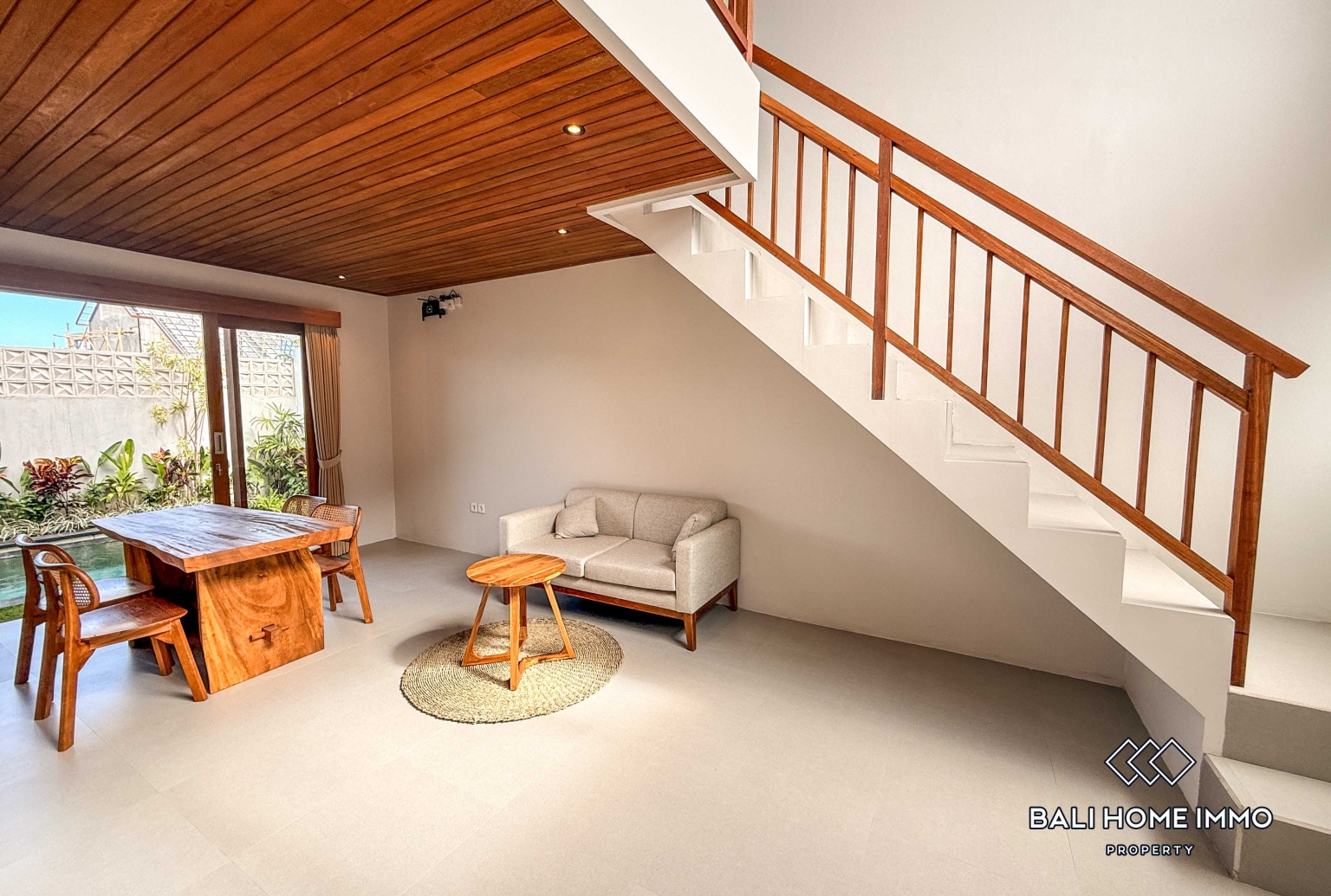 Brand New 1 Bedroom Villa For Rent in Seseh Residential Side view 2