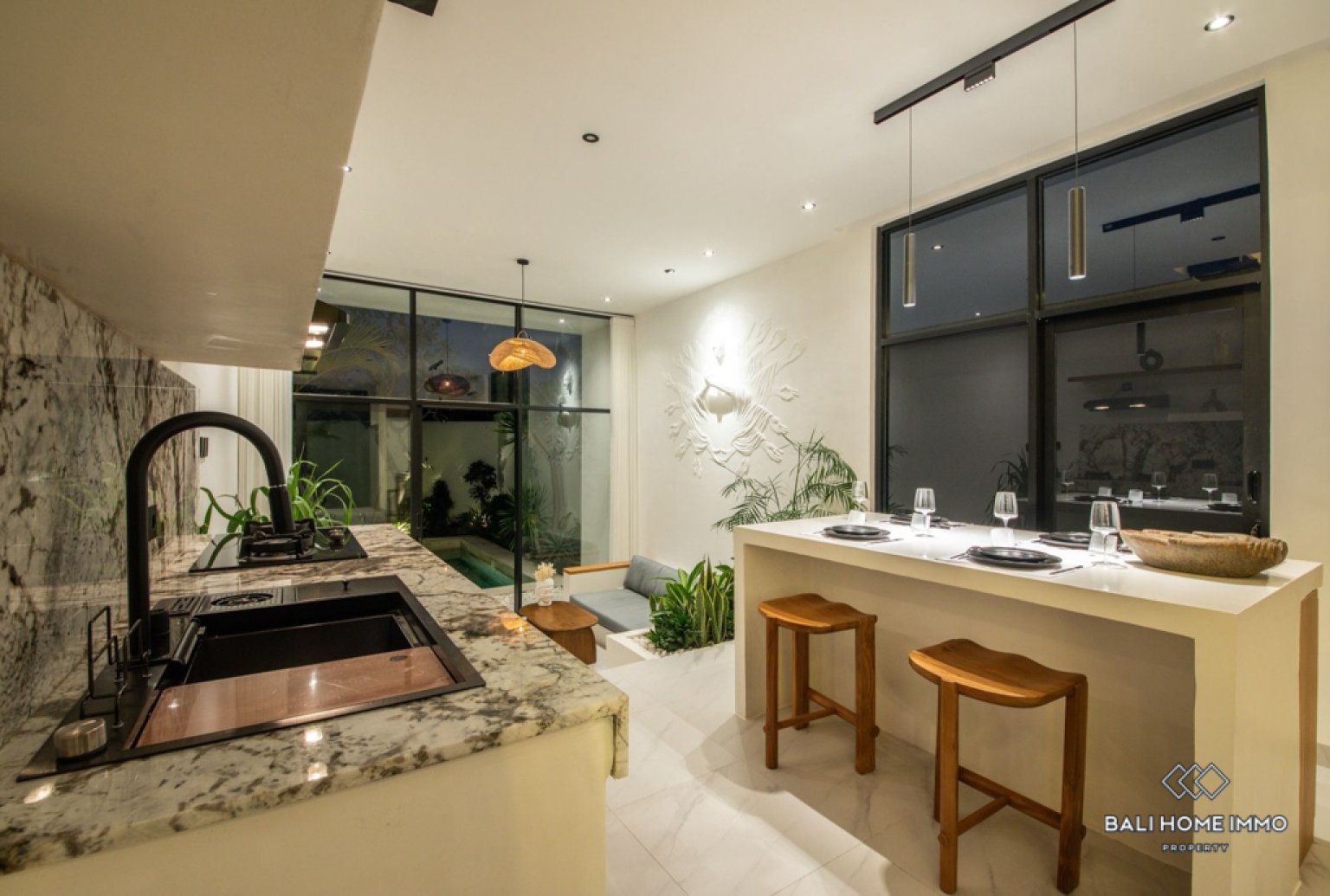Villa 1 Kamar Baru untuk Dijual di Pererenan Bali view 10