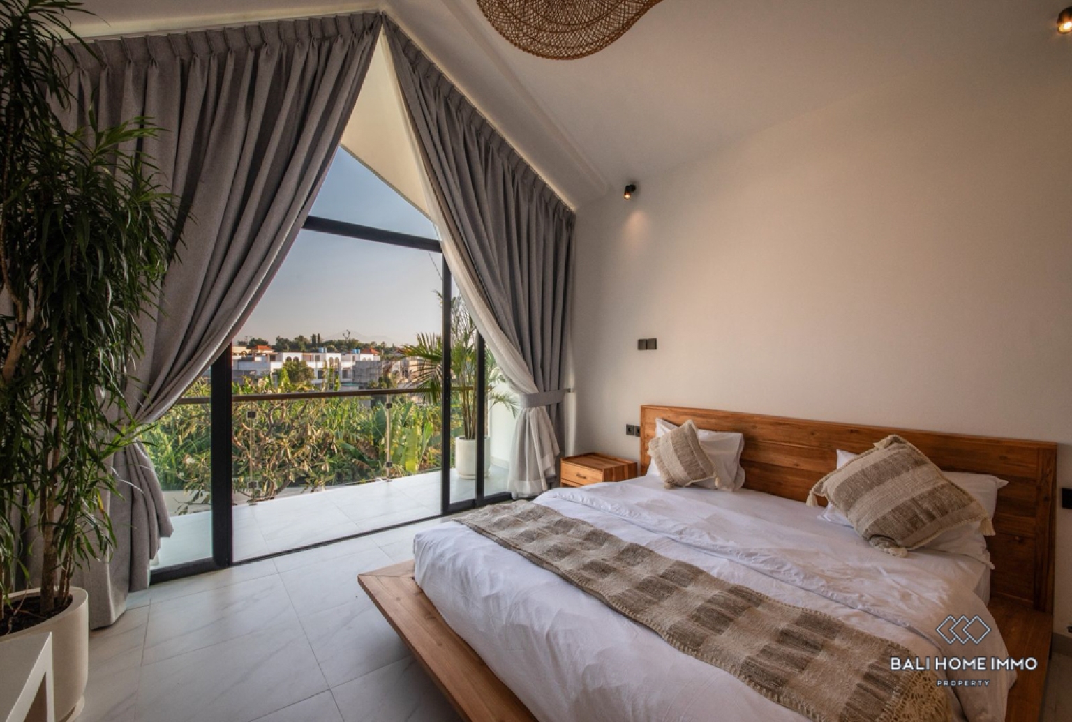Villa 1 Kamar Baru untuk Dijual di Pererenan Bali view 15