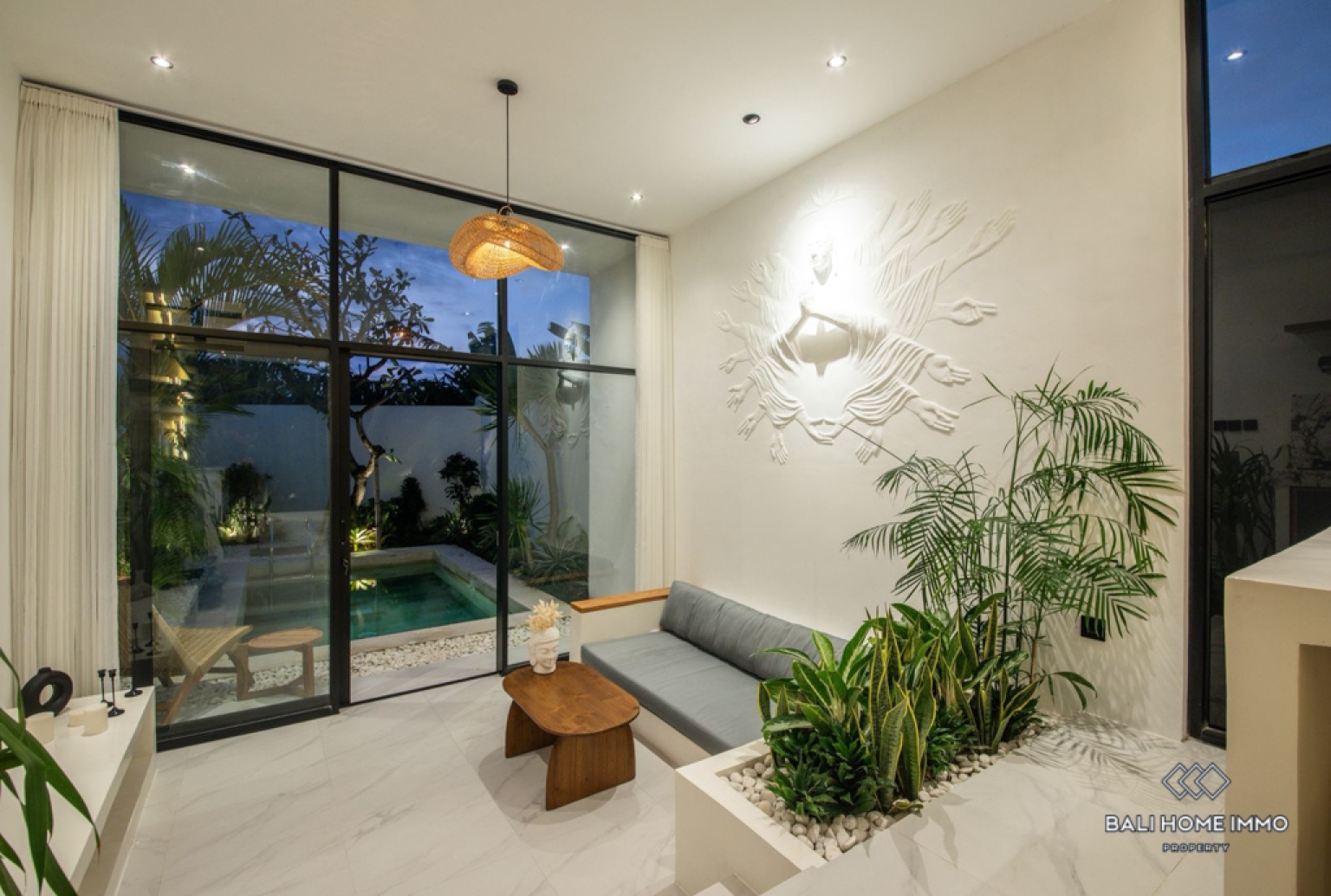 Villa 1 Kamar Baru untuk Dijual di Pererenan Bali view 4