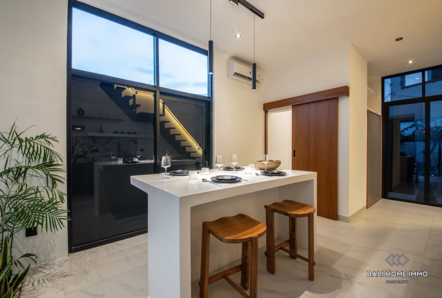 Villa 1 Kamar Baru untuk Dijual di Pererenan Bali view 6