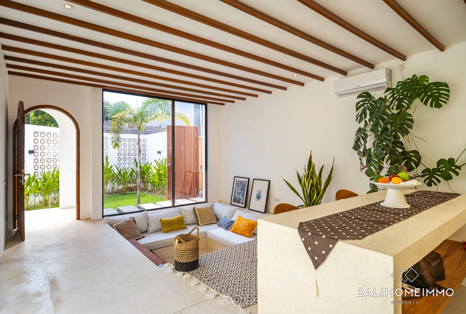 Brand new 1 Bedroom Villa for Sale Leasehold in Bali Canggu Babakan view 10