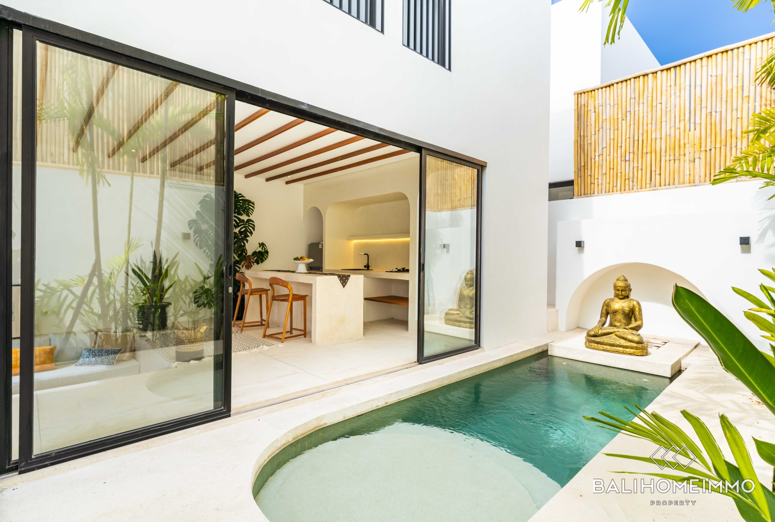 Brand new 1 Bedroom Villa for Sale Leasehold in Bali Canggu Babakan view 2