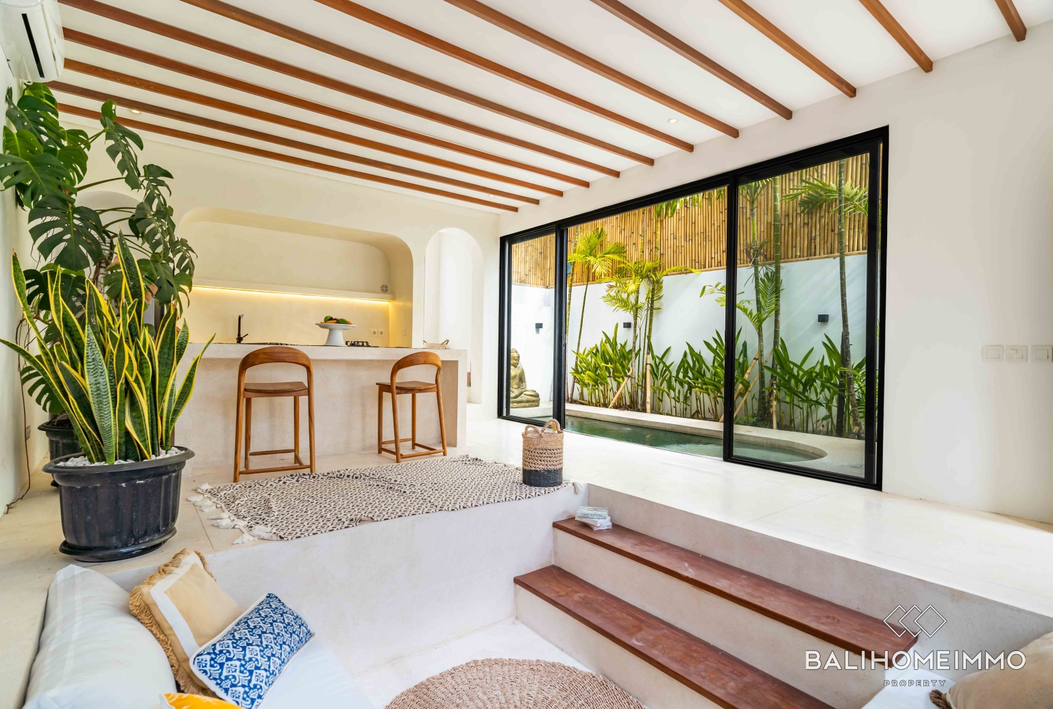 Brand new 1 Bedroom Villa for Sale Leasehold in Bali Canggu Babakan view 7